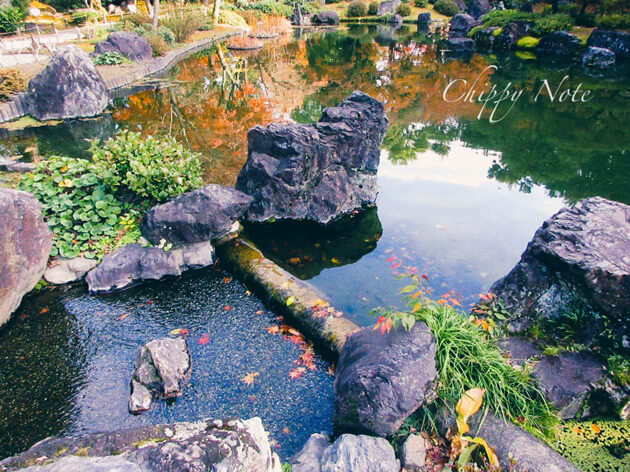 平安の庭・池